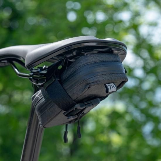 ダイニーマUltra200x 7R bags サドルバッグ 14L 軽量130g ダイニーマUltra200x 7R bags サドルバッグ 14L 軽量130g SEAT PACK