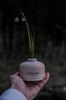 lod.products LP on the desk