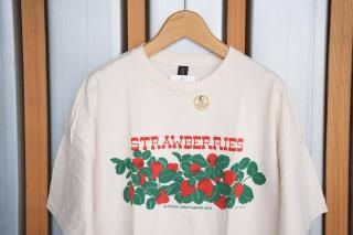 Хƥեå / LIBERTY GRAPHICS Strawberries Ⱦµ ץ T