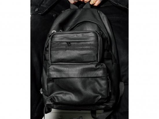 美品 限定品PRO CLUB ビームス コラボ 限定 バックパック リュック 黒 美品 限定品PRO CLUB ビームス コラボ 限定 バックパック リュック 黒