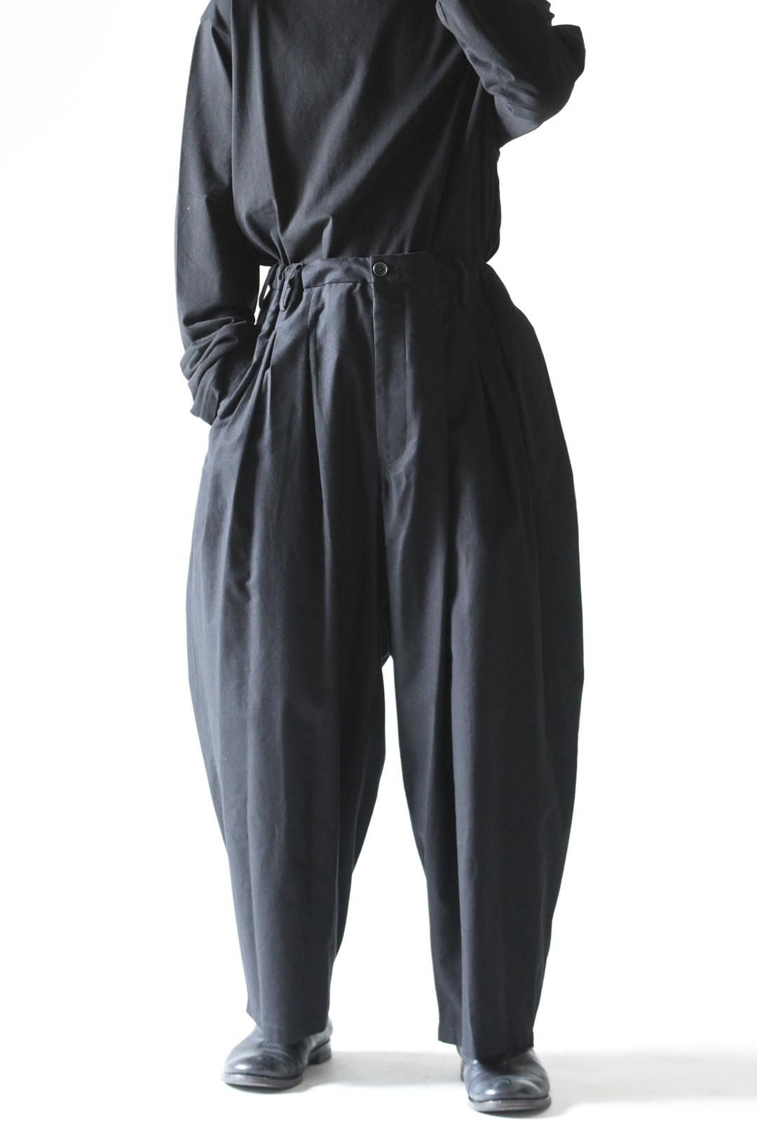 YOHJI YAMAMOTO 12本タックパンツ | HUES 福岡セレクトショップ YOHJI YAMAMOTO 12本タックパンツ | HUES 福岡セレクトショップ