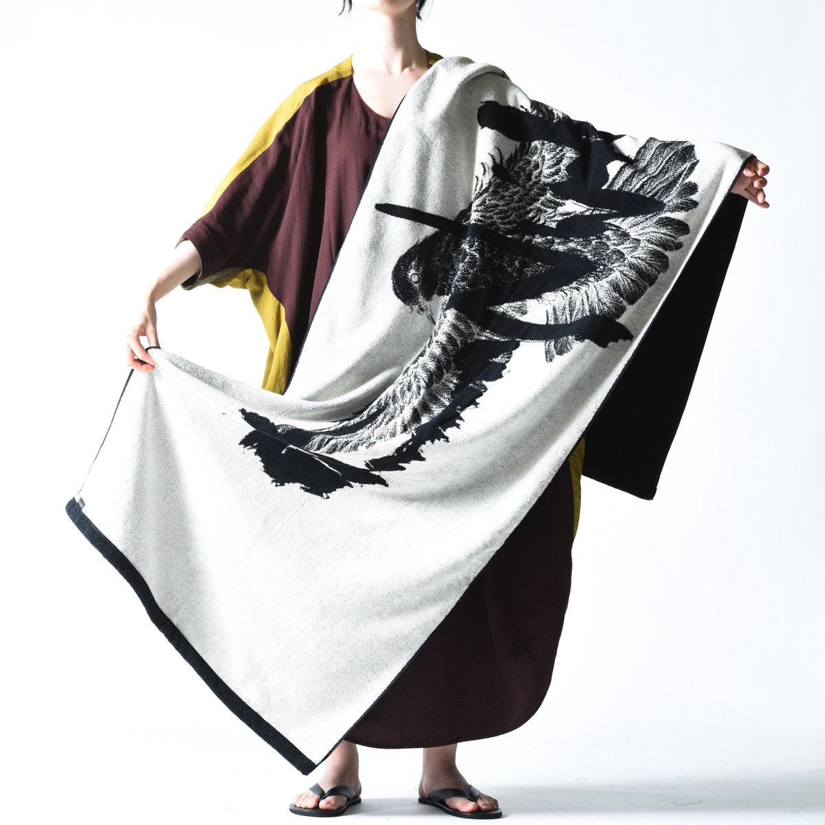 Big Bath Towel (FREE SIZE Black): Yohji Yamamoto MAISON ｜ THE