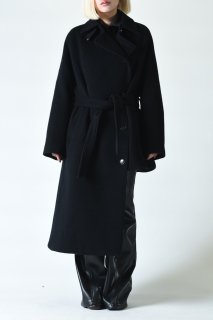 SUÉSADA Coat black