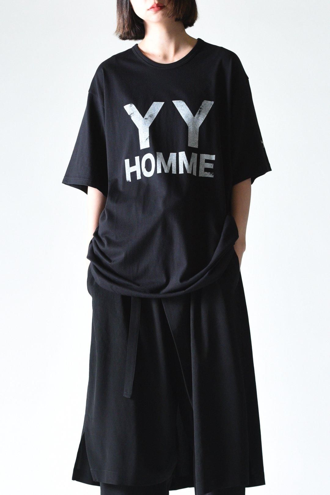 「大人気 新入荷 新品」に該当するファッション通販 POUR Yamamoto Yohji HOMME HOMME」プリントBIGカットソー 「YY アイドル