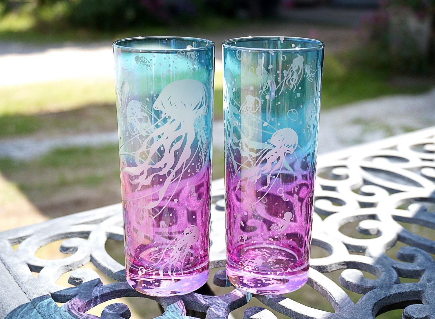 サンドブラスト加工によるガラスの花生け タンポポをグラスにサンドブラスト彫刻✨ 色付けしてみました