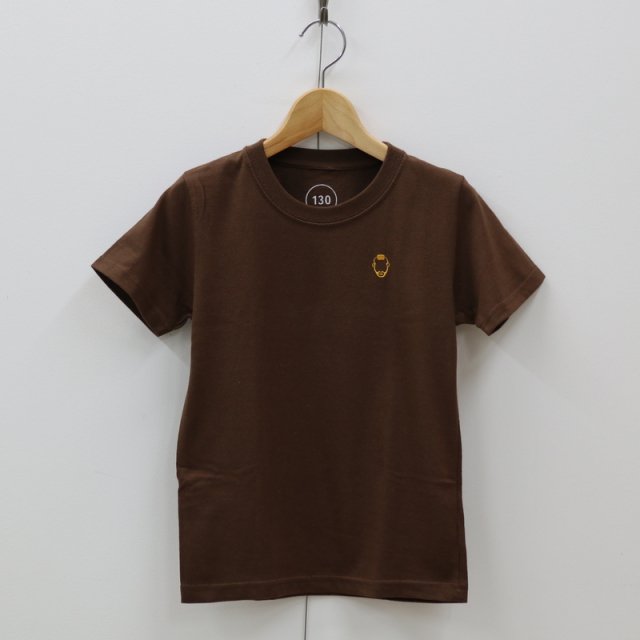 <img class='new_mark_img1' src='https://img.shop-pro.jp/img/new/icons1.gif' style='border:none;display:inline;margin:0px;padding:0px;width:auto;' />【Mr.TEE】UNRICH Mohiccan Logo Tee (D Brown) / アンリッチ モヒカン ロゴＴ (ダーク ブラウン)