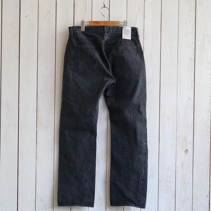 CIOTA ストレートデニム | ミディアムブラック - DANTON,ジム