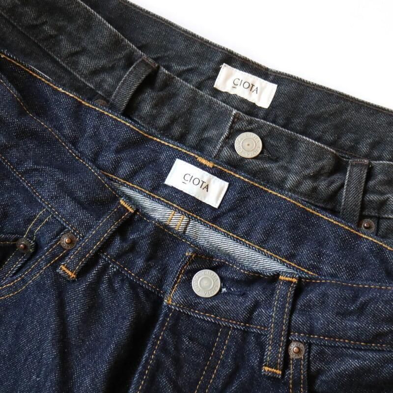 ＜CIOTA＞ミディアムブラック ストレート デニムパンツ サイズ33 CIOTA＞ストレート デニムパンツ ミディアムブラック