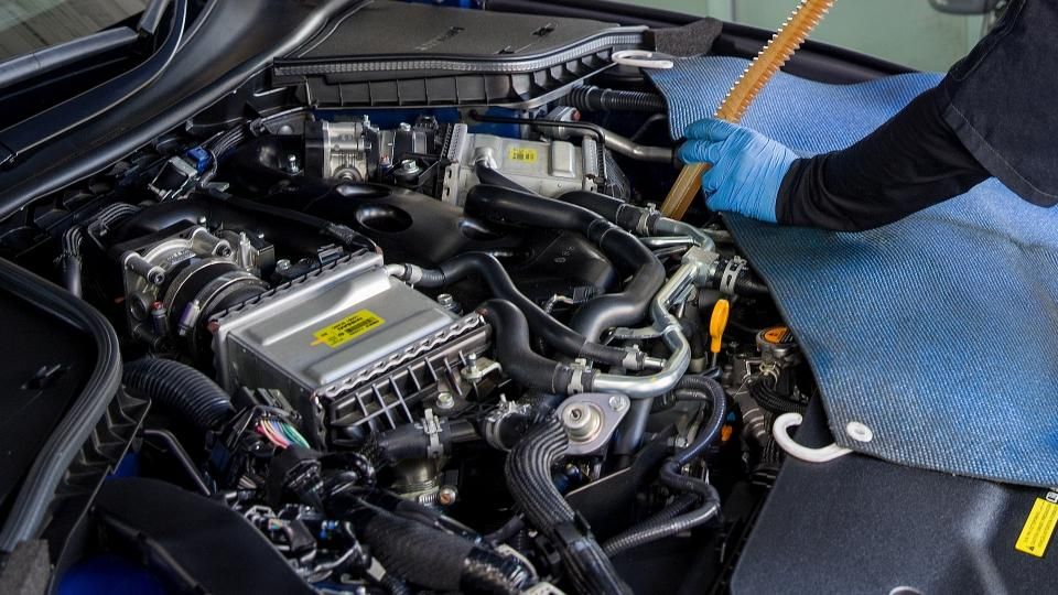 RiSpec For VR30 Engine oil - 高品質な2st、4stのエンジン RiSpec For VR30 Engine oil - 高品質な2st、4stのエンジン