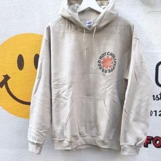 <img class='new_mark_img1' src='https://img.shop-pro.jp/img/new/icons50.gif' style='border:none;display:inline;margin:0px;padding:0px;width:auto;' />REDHOT CHILLI PEPPERS åɥۥåɥڥåѡ HOODIE SAND