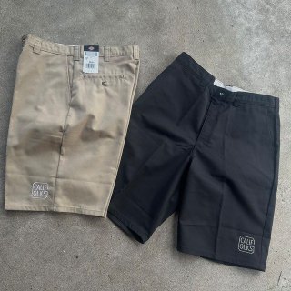 <img class='new_mark_img1' src='https://img.shop-pro.jp/img/new/icons14.gif' style='border:none;display:inline;margin:0px;padding:0px;width:auto;' />CALIFOLKS ե Dickies Custom 11inch Shorts