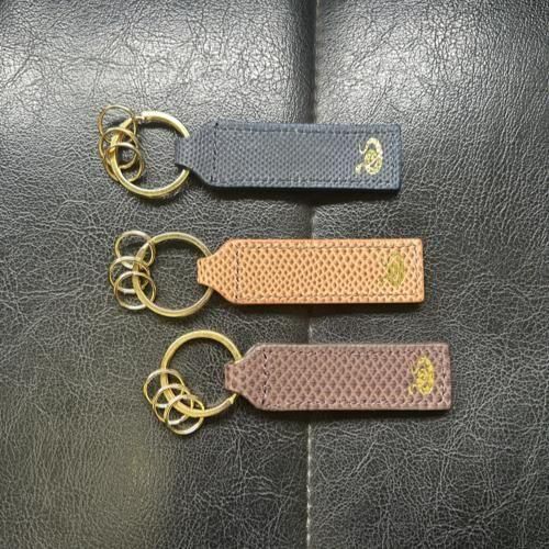 バッグ　チャーム　オーダーメイド手作り　本革クロコ　黒色 バッグ チャーム オーダーメイド手作り 本革クロコ 黒色