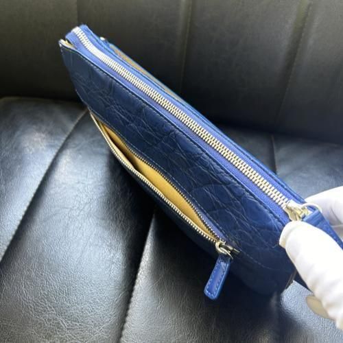 クロコダイル2WAYバッグ | ロイヤルブルー - 『皮革に製品としての生命