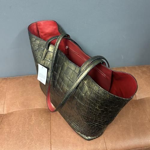 クロコダイルトートバッグ『華道』 | マットブラックゴールド - 『皮革