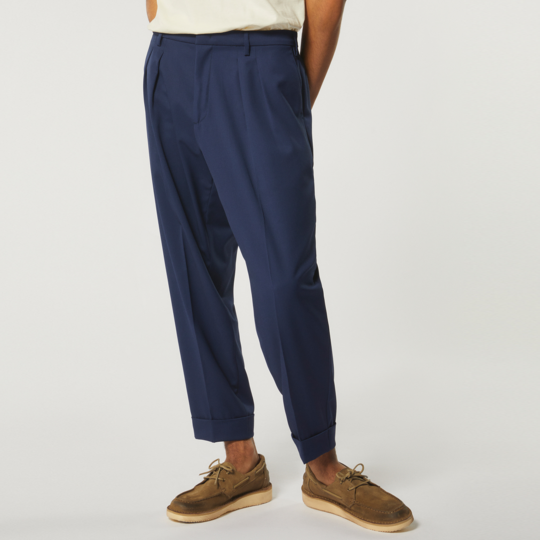 <img class='new_mark_img1' src='https://img.shop-pro.jp/img/new/icons8.gif' style='border:none;display:inline;margin:0px;padding:0px;width:auto;' />【DONDUP】basic tuck pants 23ss