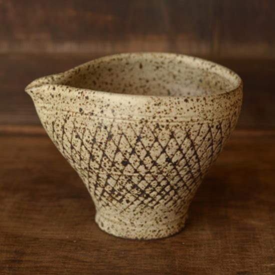 角りわ子 白釉片口 - MANY | サンプルショップ