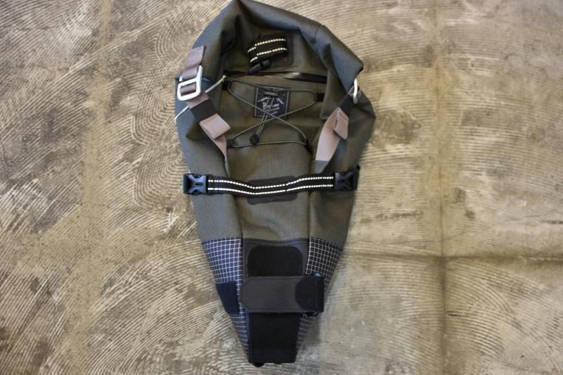 RawLow Mountain Works】Bike'n Hike Bag - GrinsWebShop