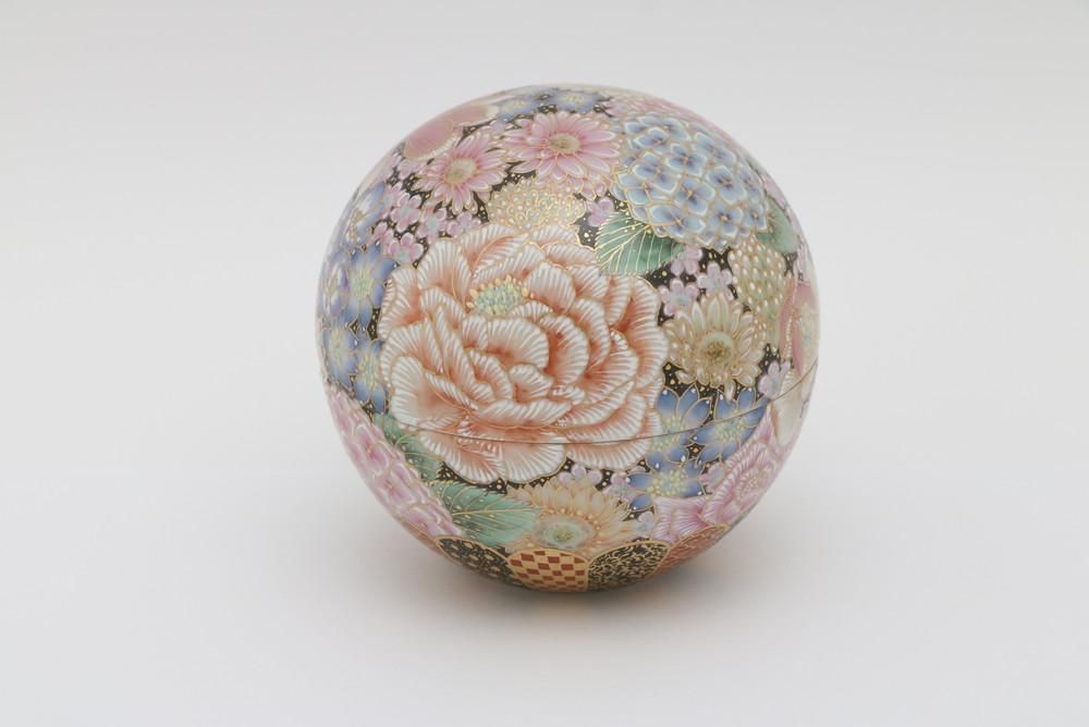 1570  林九郎作　小物入れ　ボンボニエール　金彩　未使用 1570 林九郎作 小物入れ ボンボニエール 金彩 未使用