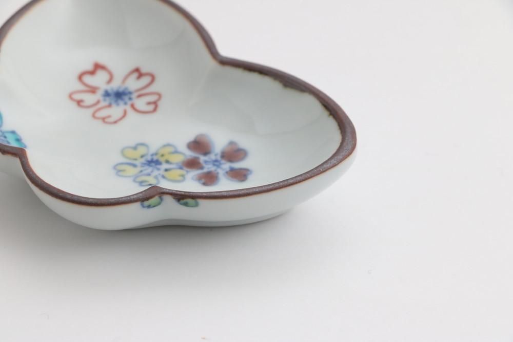 蝶豆皿 桜文 - 石川の伝統工芸 九谷焼作家通販サイト｜ギャラリー結