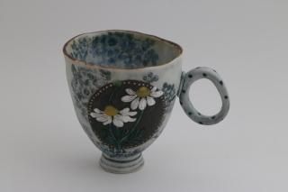 希少 九谷焼 スズキヨウコ 鈴のマグカップ 花柄 コレクション インテリア 置物 希少 九谷焼 スズキヨウコ 鈴のマグカップ 花柄 コレクション