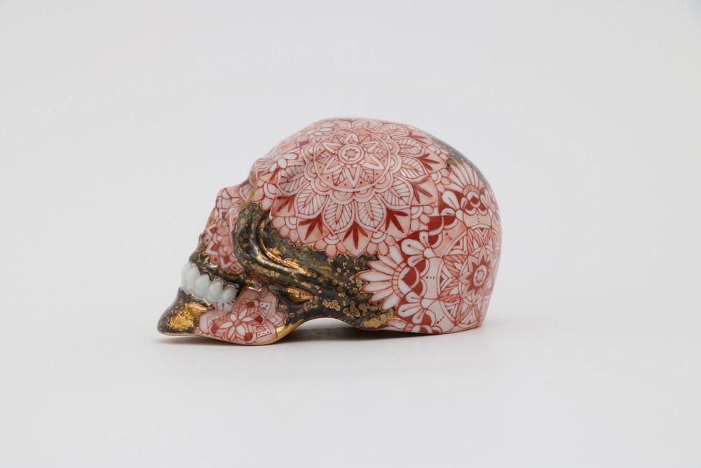 原産国不明亀甲髑髏装飾面 髑髏に蛇 泉亮之｜Collections｜Japanese Sculpture Next 100 years