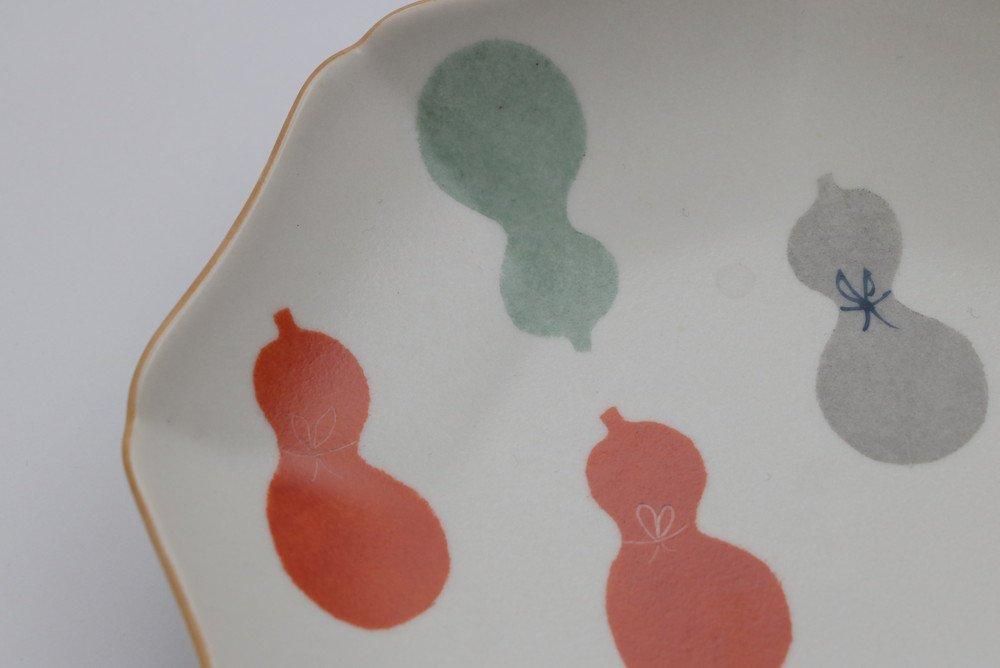 えんぎもの小皿 ひょうたん - 石川の伝統工芸 九谷焼作家通販サイト