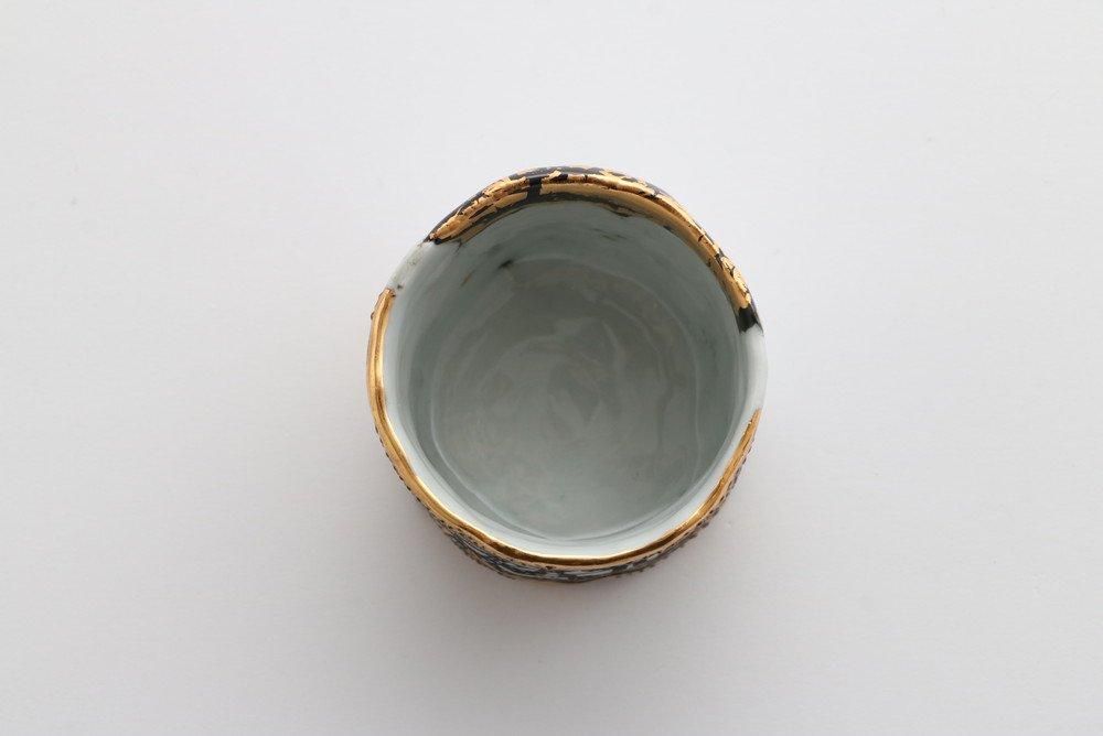 勝亦秀彰　九谷焼　ぐい呑み　ぐいのみ　平盃　野うさぎ 勝亦秀彰 九谷焼 ぐい呑み ぐいのみ 平盃 野うさぎ - メルカリ