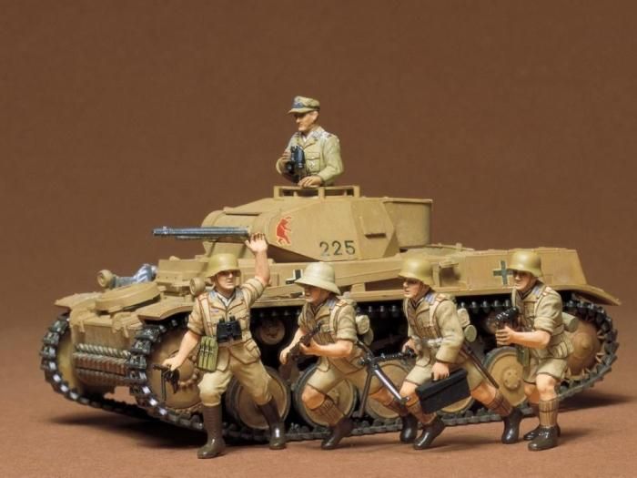 プラモデル戦車完成品1/35 IS-2 Amazon | ズベズダ 1/100 ソビエト 重戦車 IS-2 プラモデル