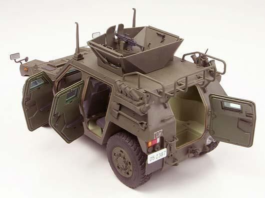 タミヤ】35275)1/35 陸上自衛隊 軽装甲機動車 イラク派遣仕様