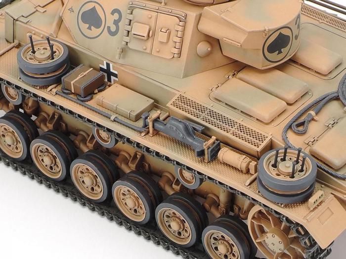 タミヤ】35290)1/35 ドイツ III号戦車N型 - 福岡のプラモデル専門店