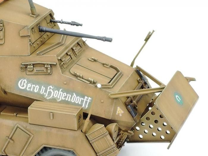 カーキ08式 Tamiya Japan 35297 1/35 German 8-Wheeled Heavy Armored Car