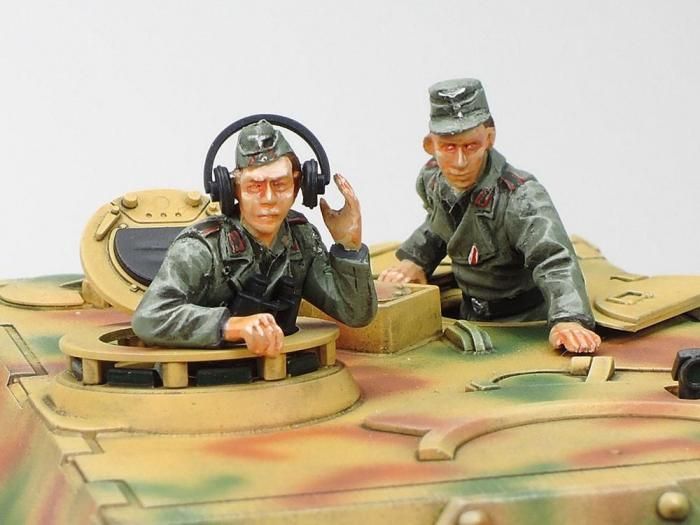 タミヤ】35325)1/35 ドイツ重駆逐戦車 エレファント - 福岡の