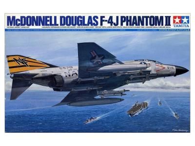 タミヤ 1/32 マクダネル ダグラス F-4J ファントムII 1/32 マクダネル・ダグラス F-4J ファントムII: スケールモデル