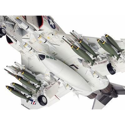 Amazon.co.jp: Kopekki Scale Models KOM32044 1/32 McDonnell