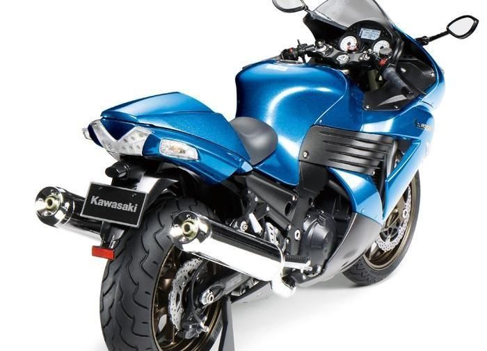 タミヤ】14111)1/12 カワサキ ZZR1400 - 福岡のプラモデル専門店