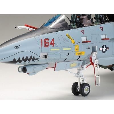 戦闘機　プラモデル　完成品　タミヤ　1/48　グラマン　F-14Dトムキャット 61114_p1.jpg