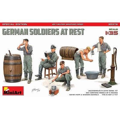 【希少】MiniArt 　1/35　ドイツの通り　German Street German Street | HLJ.com