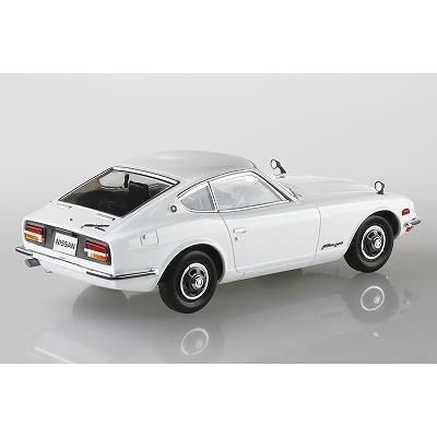 アオシマ】ザ・スナップキット No.13-A)1/32 ニッサン S30フェアレディ