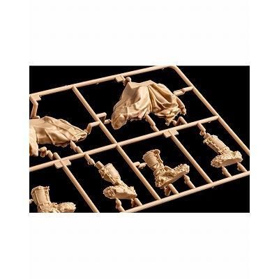 プラモデル 1/12 PLAMAX 鎌倉時代の鎧武者　塗装済み完成品 61HnLCzs7dL._UF350,350_QL80_.jpg