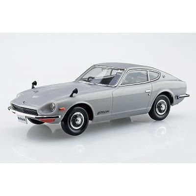 希少　S30 フェアレディZ ノーズブラ　美品 1/24 ニッサン S30 フェアレディZ エアロカスタム '75 - AOSHIMA
