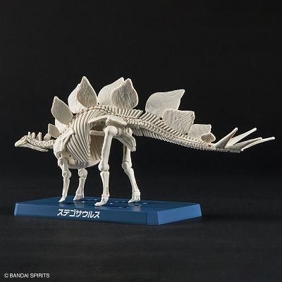 ラストザウルス　めんこ　面子　レア　プラスチック　ステゴザウルス ラストザウルス めんこ 面子 モサゴースト - メルカリ