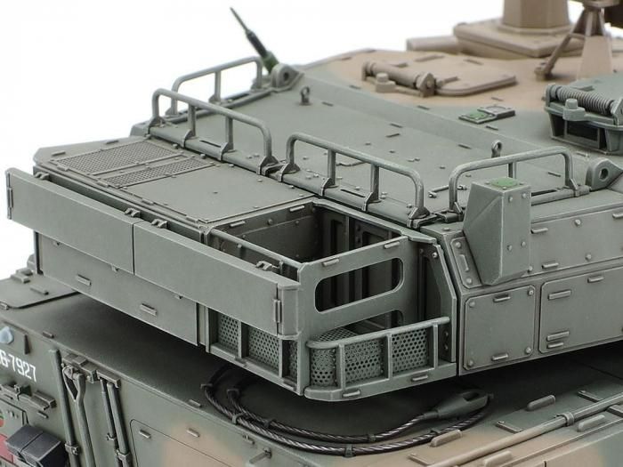 陸自　戦闘セット タミヤ】35383)1/35 陸上自衛隊 16式機動戦闘車C5 (ウインチ装置
