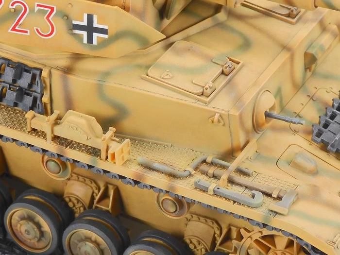 タミヤ】48218)1/35RC ドイツIV号戦車J型 (専用プロポ付き