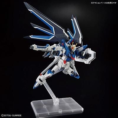バンダイ】HGCE243)1/144 ライジングフリーダムガンダム バンダイ】HGCE243)1/144 ライジングフリーダムガンダム