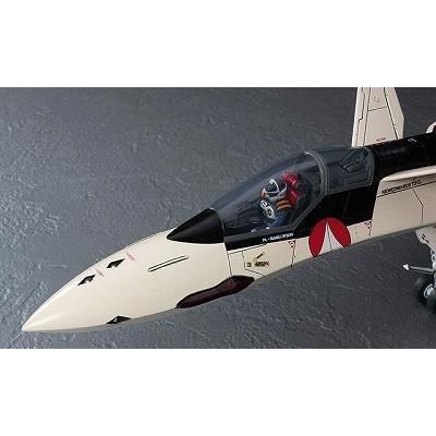 ハセガワ】MC01)1/48 YF-19 