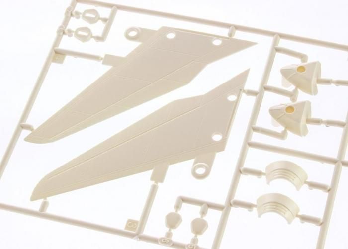 ハセガワ】65893)1/72 VF-19EF/A バトロイド イサム・スペシャル