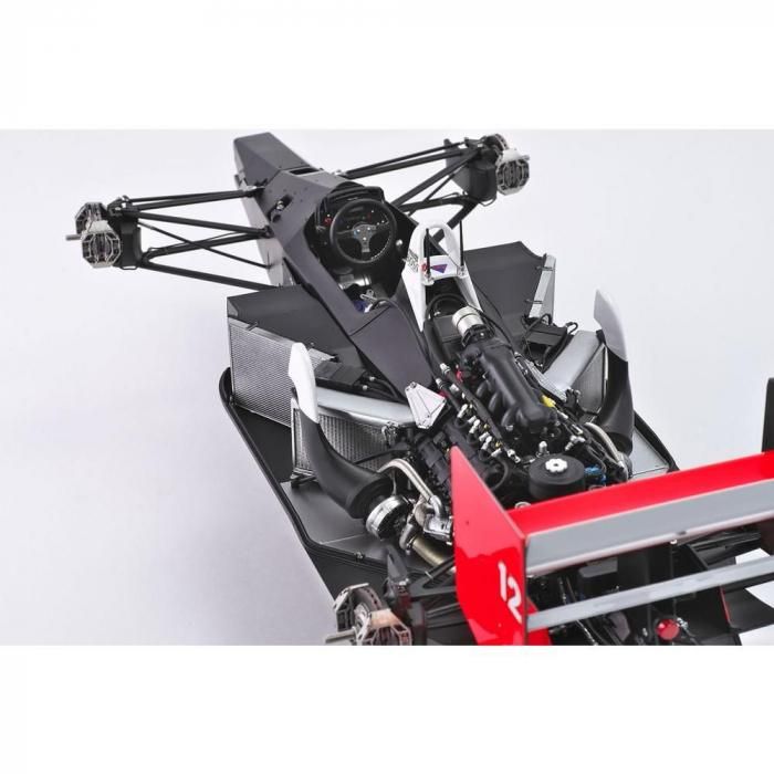 BEEMAX】BX12002)1/12 マクラーレン MP4/4 1988 ワールド