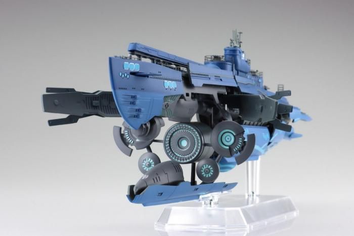 ◆未組立◆アオシマ 蒼き鋼のアルペジオ 1/350 潜水艦 イ401 ザ・モデルカー アオシマ 1/ 350 潜水艦 蒼き鋼 イ401(蒼き鋼の