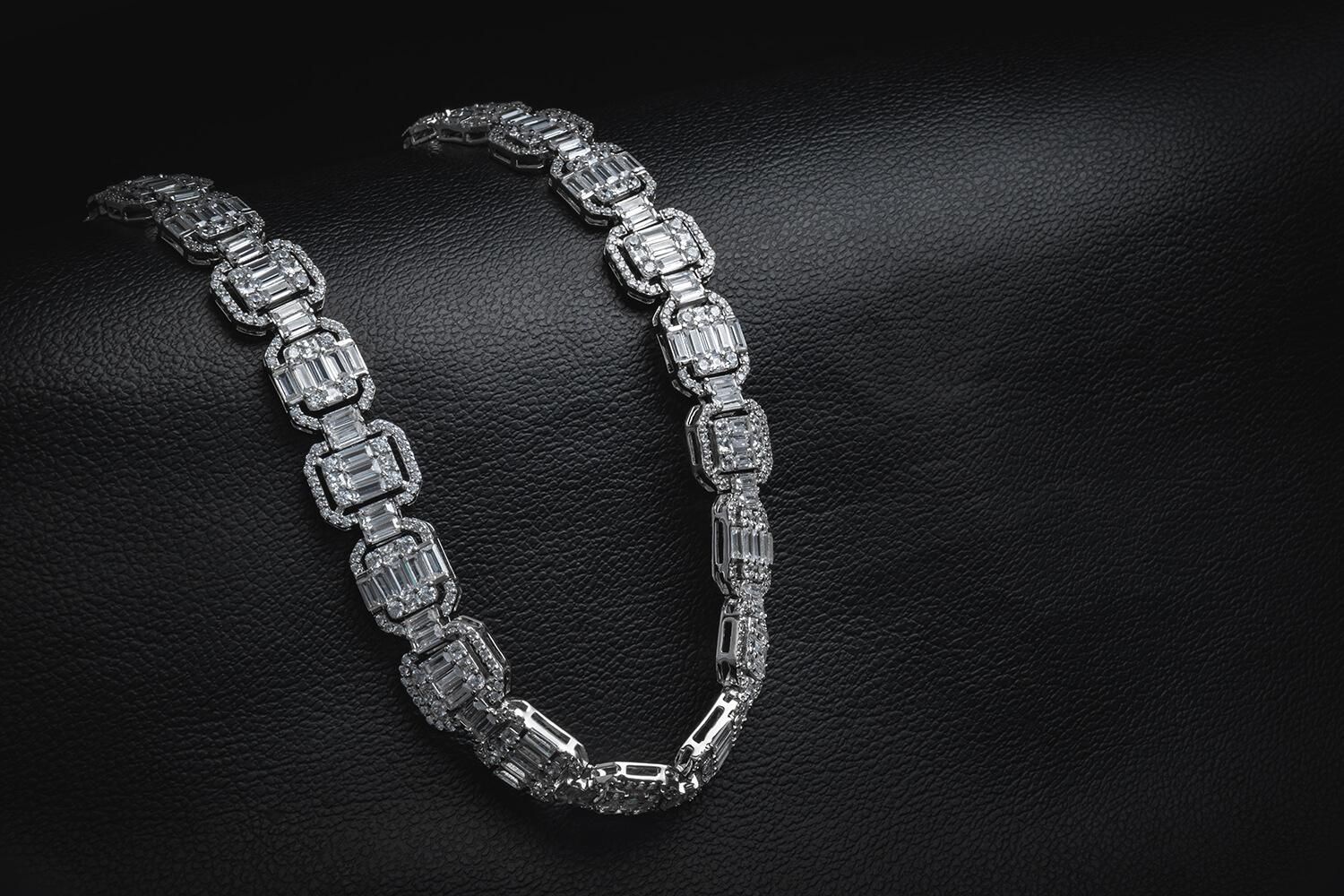 シルバー ネックレス 幅13mm 50cm AHN-24001 - AVALANCHE シルバー ネックレス 幅13mm 50cm AHN-24001 - AVALANCHE
