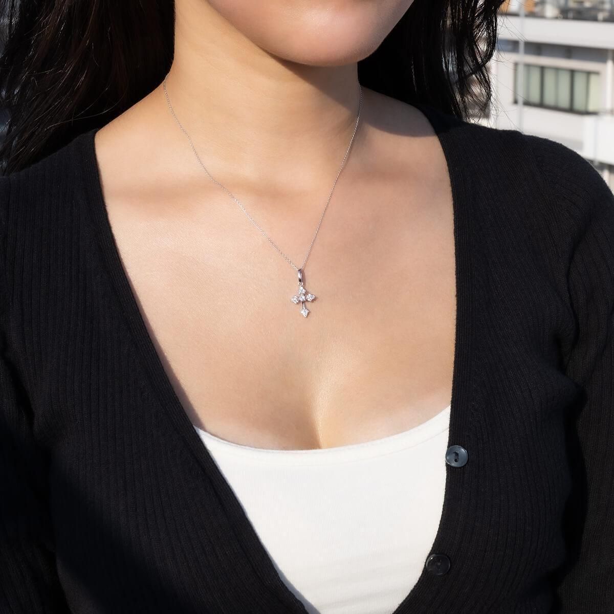 アヴァランチk10 十字ペンダント　ネックレス 飯能本店］AVALANCHE アヴァランチ K10PG ダイヤモンド